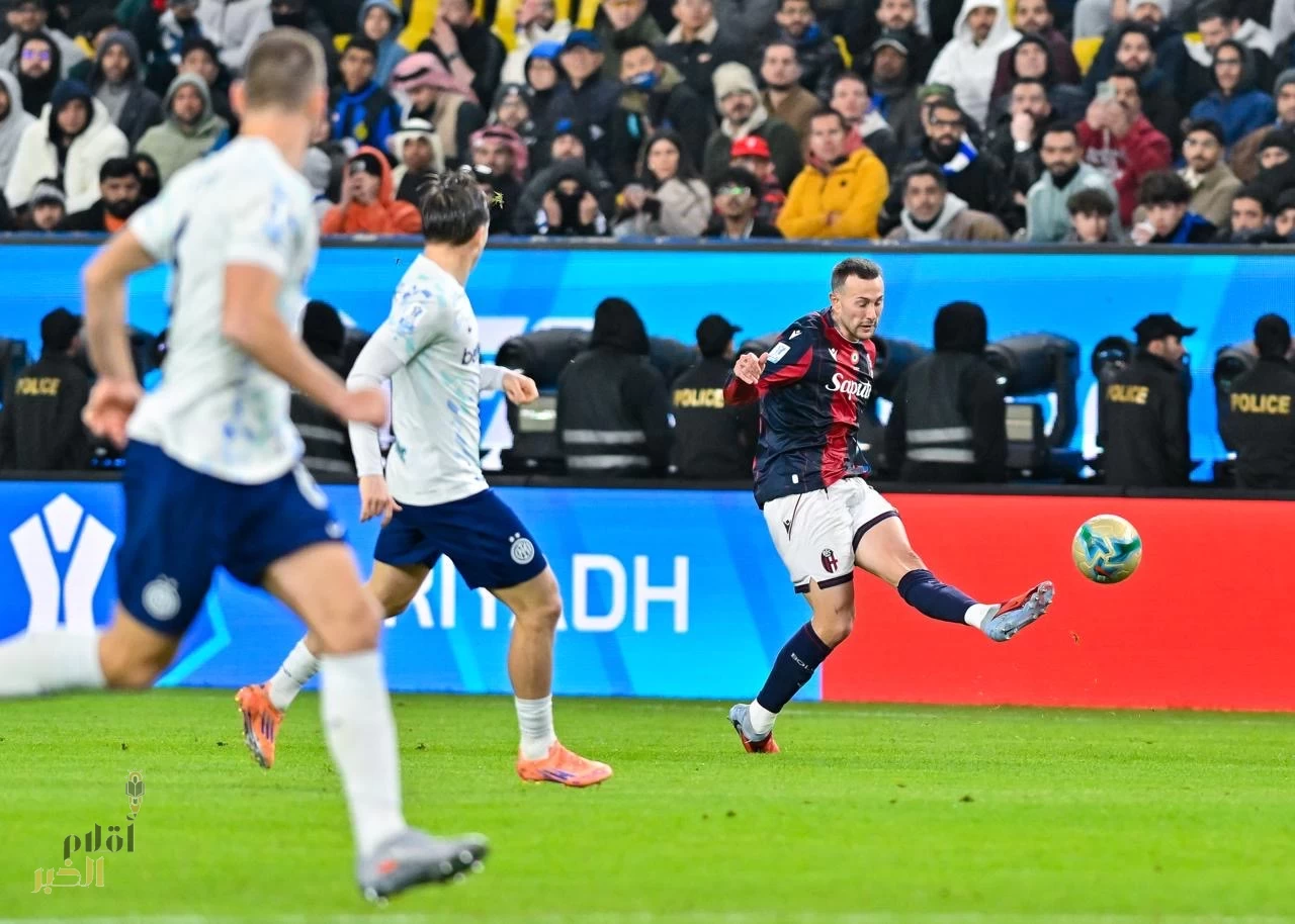 بولونيا يقصي إنتر ويضرب موعدًا مع نابولي في نهائي السوبر الإيطالي