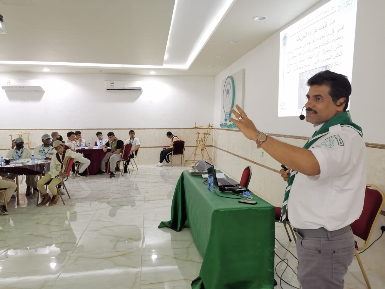 FD66EF69-1EEC-4EFA-943D-CC8DCFF0169B