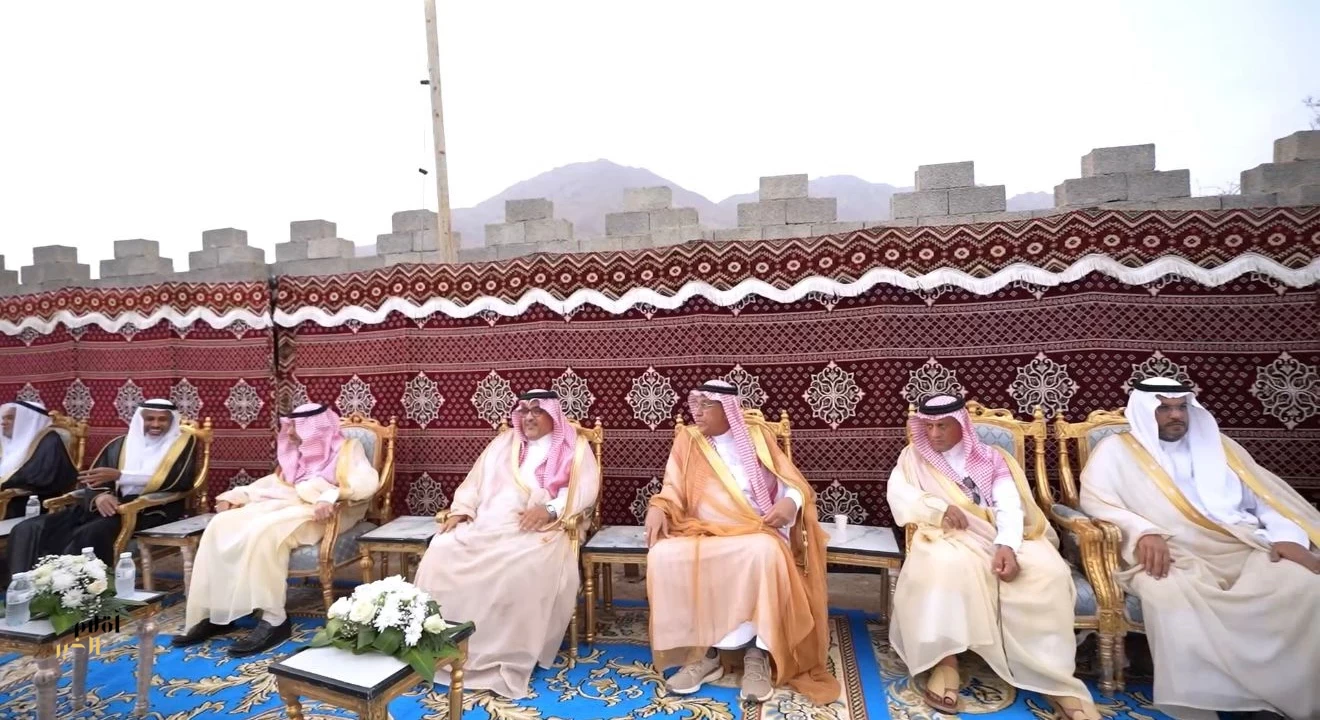 قبيلة الأشراف آل جازان تحتفي بالشيخ هزاع بن شاكر العبدلي