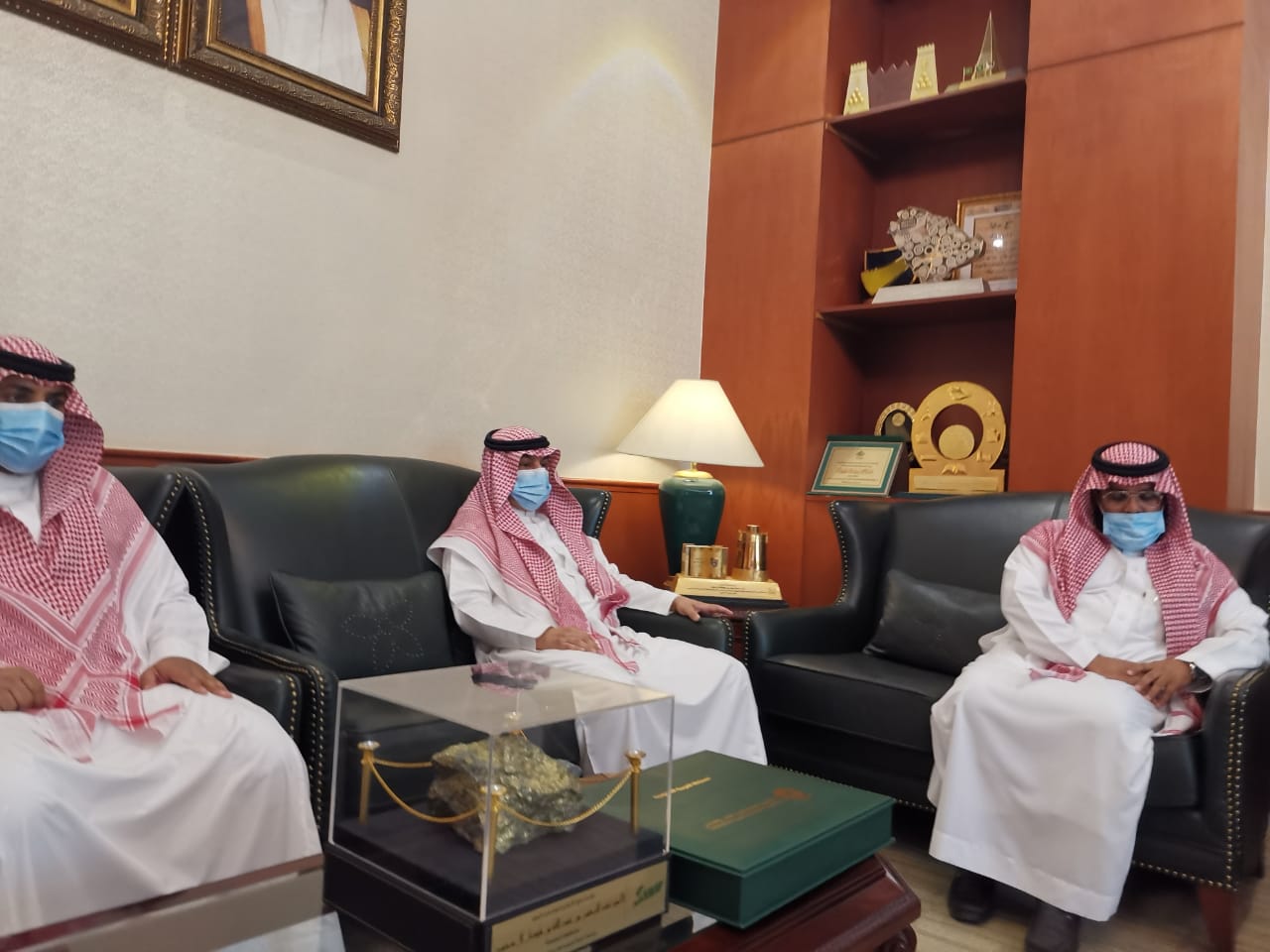 شباب وفتيات بيشة ينفذون3 مبادرات ضمن مشروع " نشامى عسير "