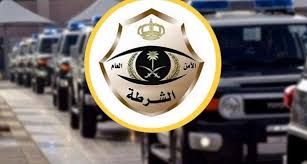 القبض على ثلاثة متهمين امتهنوا التلاعب على أصحاب المنشآت والوقوع بمخالفات التهرب الضريبي