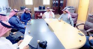 بلدي ظهران الجنوب يعقد جلسته الـ 76