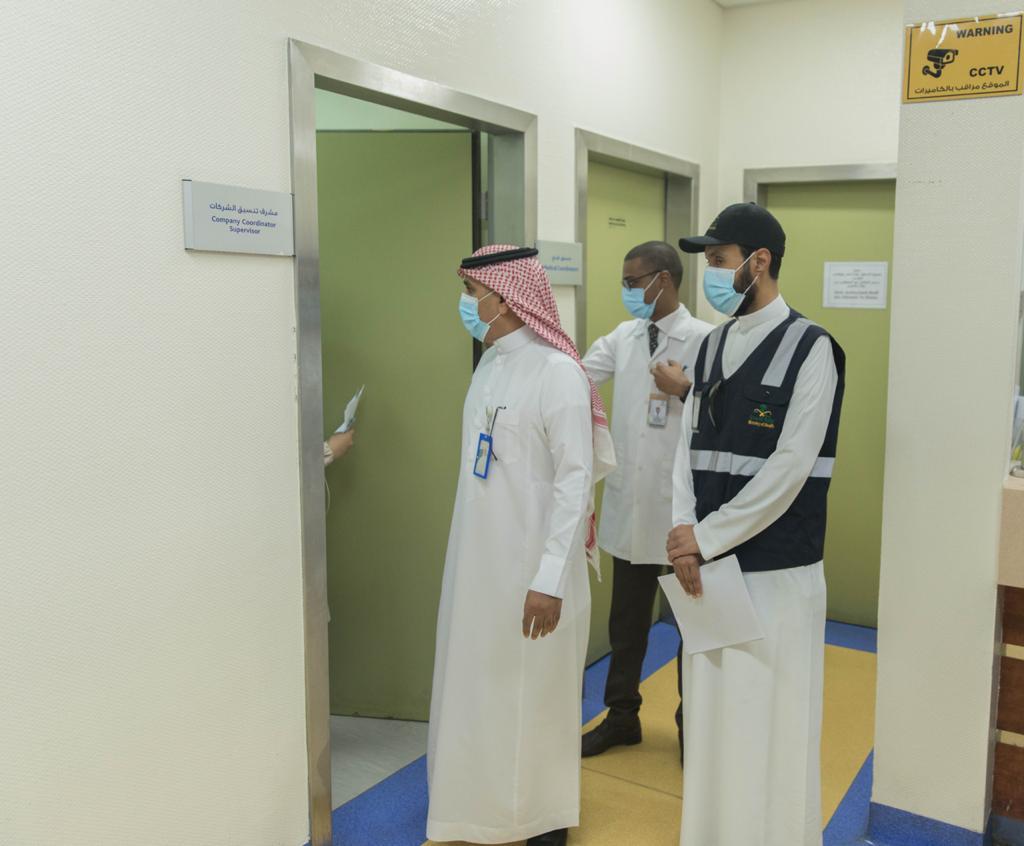 "صحة الرياض" تنفذ جولات رقابية لرصد مخالفات الإجراءات الاحترازية في القطاع الطبي الخاص