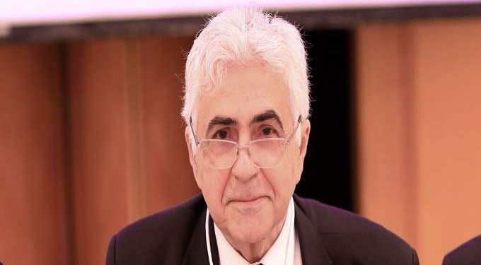 وزير الخارجية اللبناني يقدم استقالته إلى الحكومة