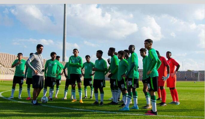 أخضر الناشئين يختتم معسكر الطائف بلقاء تونس