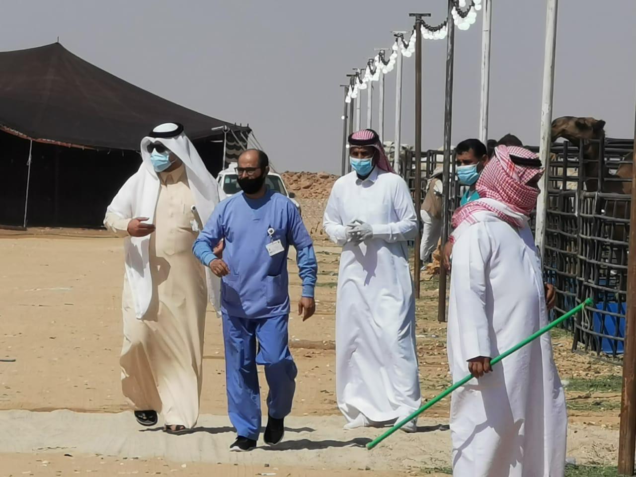 مكتب الزراعة بحفرالباطن يشارك في مزاد الإبل بنسخته الأولى
