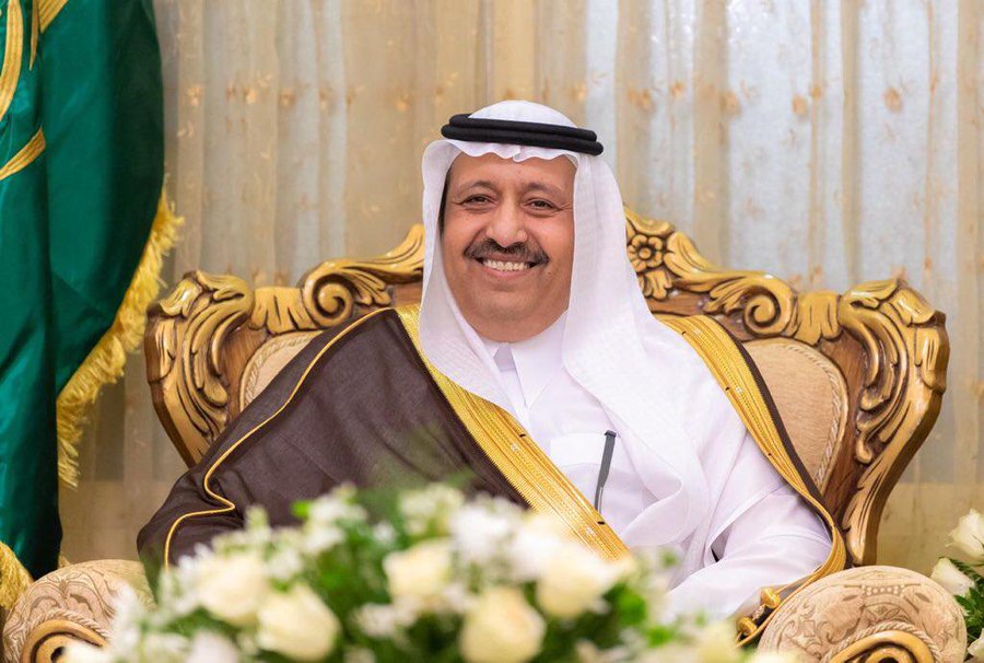 سمو امير الباحة يرفع التهنئة لمقام خادم الحرمين الشريفين بمناسبة نجاح العملية الجراحية .