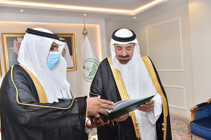 سمو الأمير جلوي بن عبدالعزيز يؤكد أهمية تحقيق النزاهة في انتخابات غرفة نجران