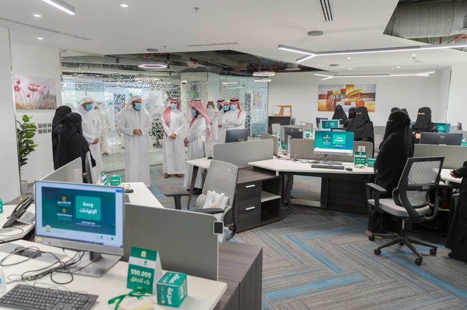  وزير العدل يزور مركزي تدقيق الدعاوى والإسناد القضائي للتنفيذ