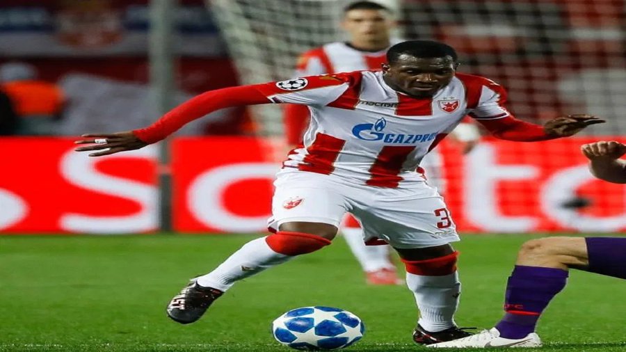 الأهلي يقترب من ضم اللاعب الفاردو بن نابوهان