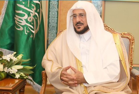وزير الشؤون الإسلامية يوجه جمعيات تحفيظ القرآن الكريم بالمملكة بمواصلة التعليم عن بعد لما تبقى من الفصل الدراسي الأول