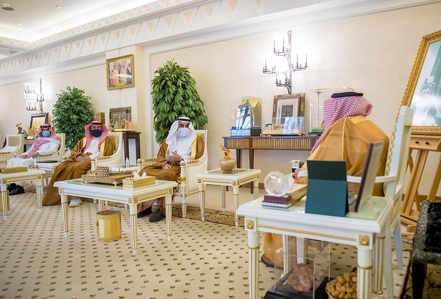 سمو أمير منطقة القصيم يستقبل محافظ التدريب التقني والمهني