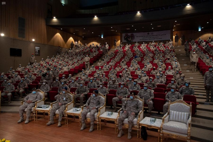 رئيس هيئة الأركان العامة يختتم زيارته التفقدية للمنطقة الشمالية