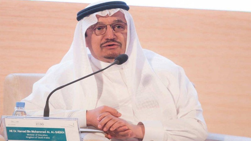 لجنة لبحث «برنامج ولي العهد للتمريض» لإحلال الكوادر الوطنية