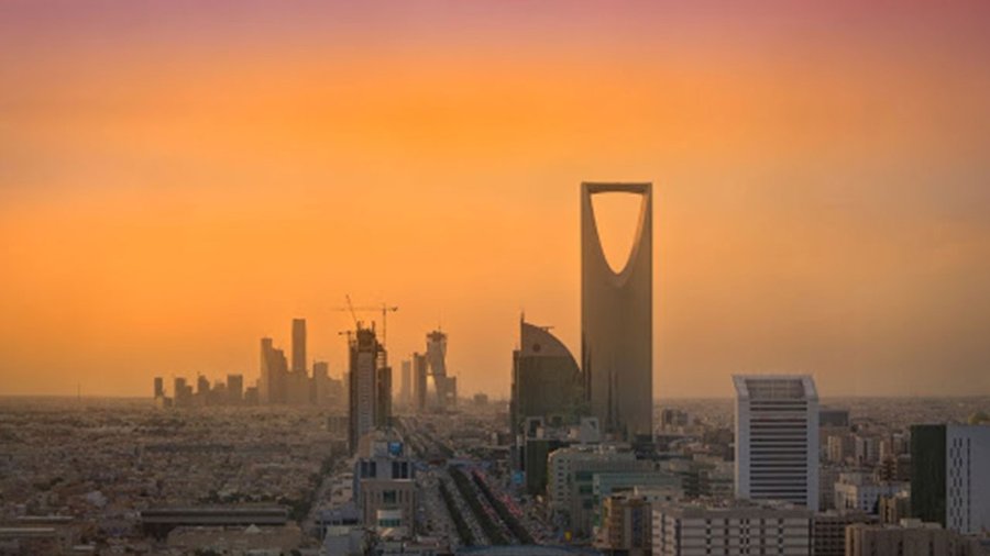 ارتفاع الحرارة 4 درجات مئوية.. والحصيني: تستمر عدة أيام