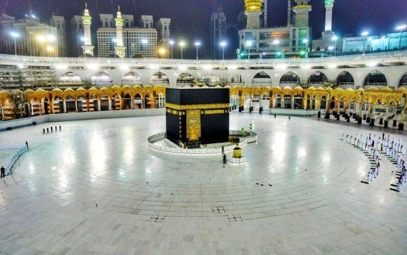 مصادر تكشف شروط عودة المعتمرين.. تطبيق إلكتروني والبداية من الداخل