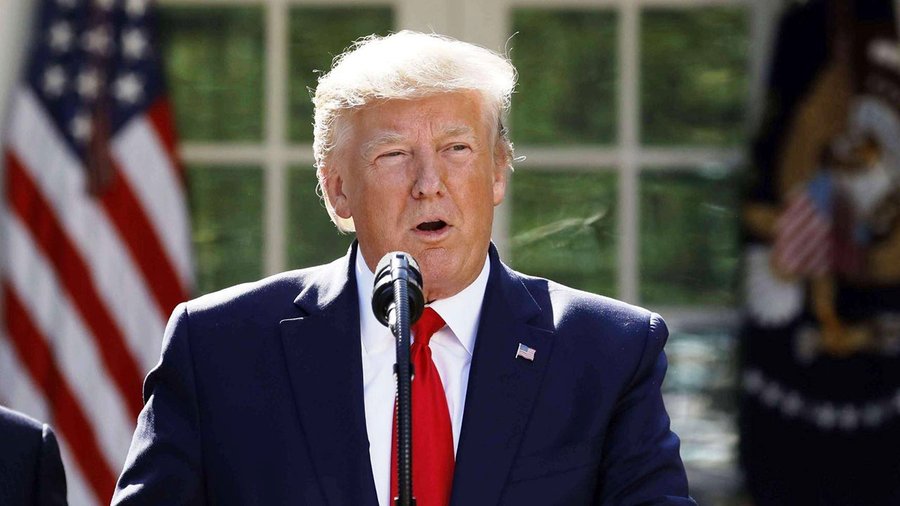 ترامب يصدر أمرًا يزيد الضغط على شركة بايت دانس مالكة تطبيق تيك توك