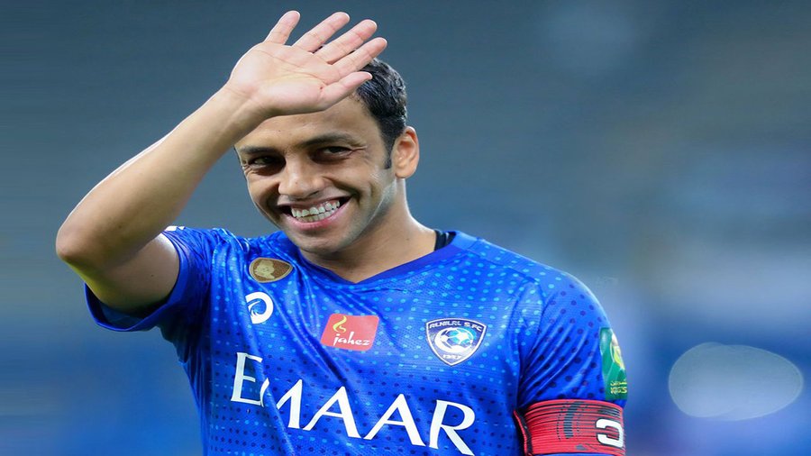 بعد 22 عامًا بقميص الهلال.. محمد الشلهوب يُحدد موعد اعتزاله.. وسامي الجابر يطالبه بالتريث