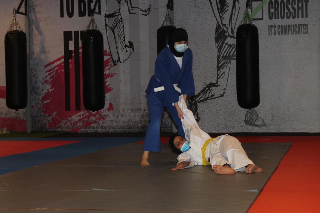 5bf8d120-7008-4f11-9166-31e2e7c7fa13-52