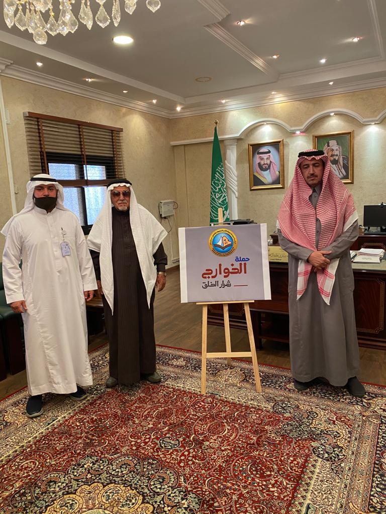 محافظ تنومة يدشن الحملة التوعوية” الخوارج شرار الخلق”