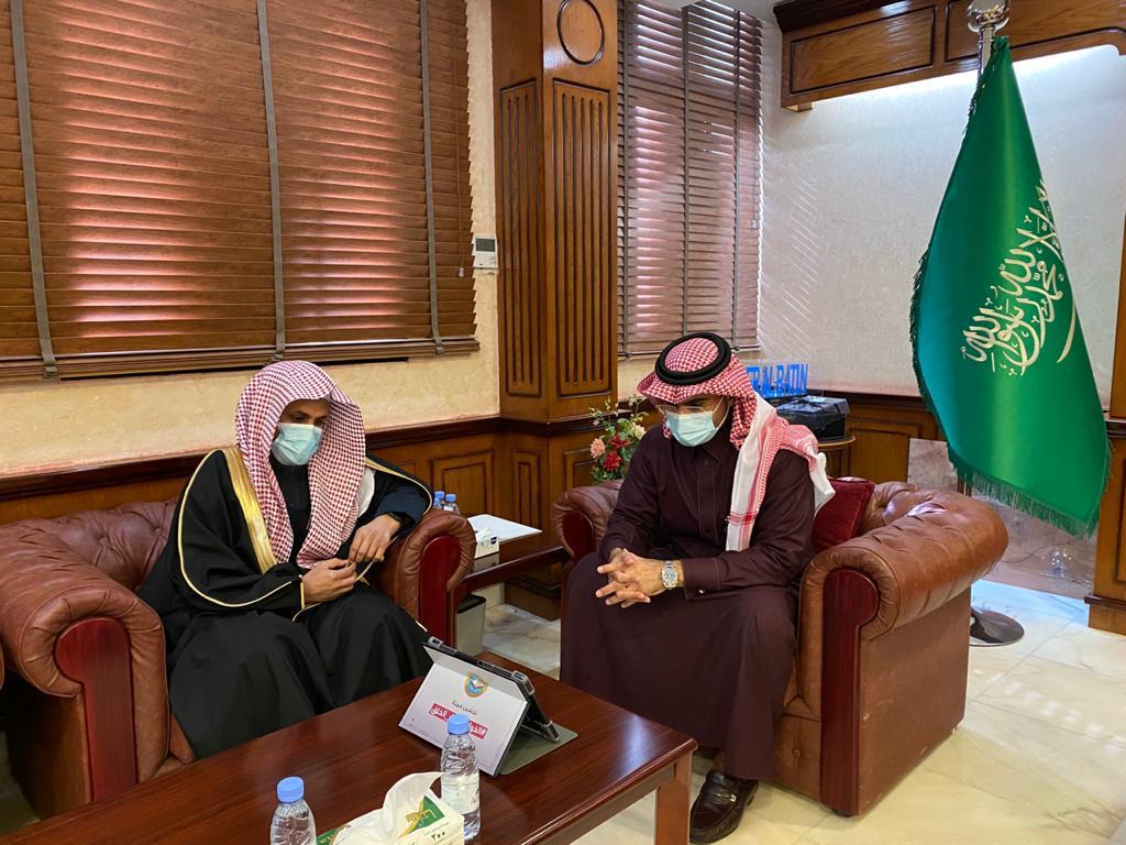 مدير عام فرع الرئاسة العامة لهيئة الأمر بالمعروف بالمنطقة الشرقية يلتقي بأمين حفر الباطن