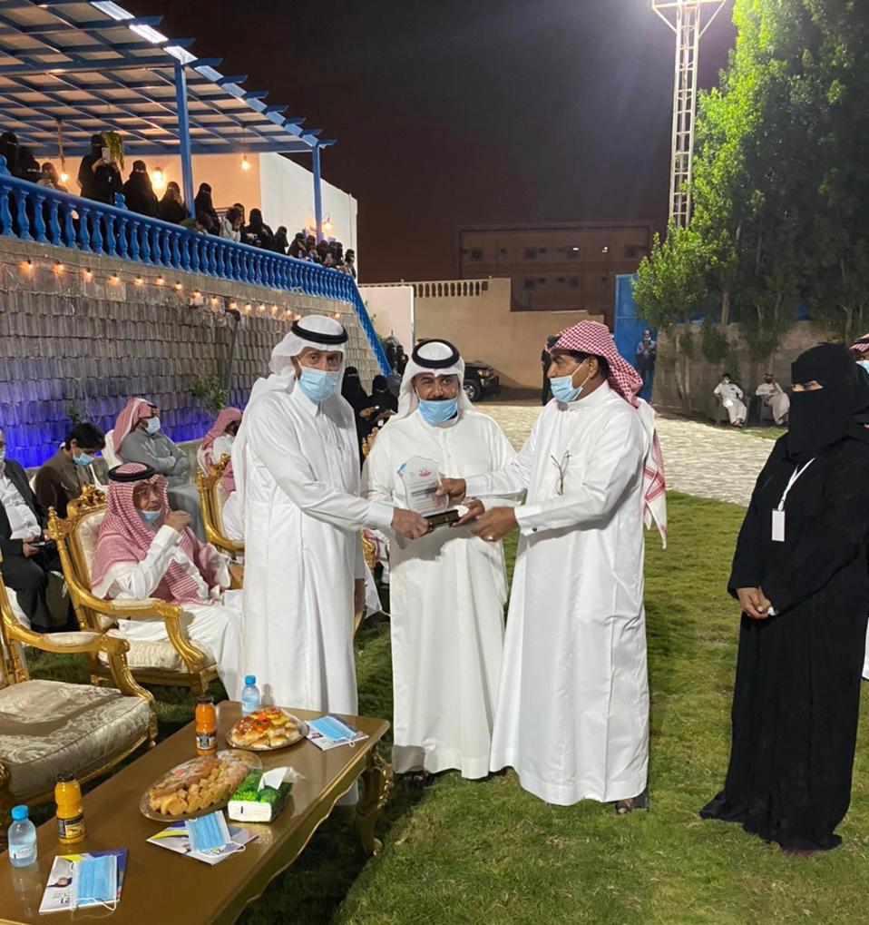 f0b7757a-b4b6-4b9c-9d03-2d66a4dec878-5