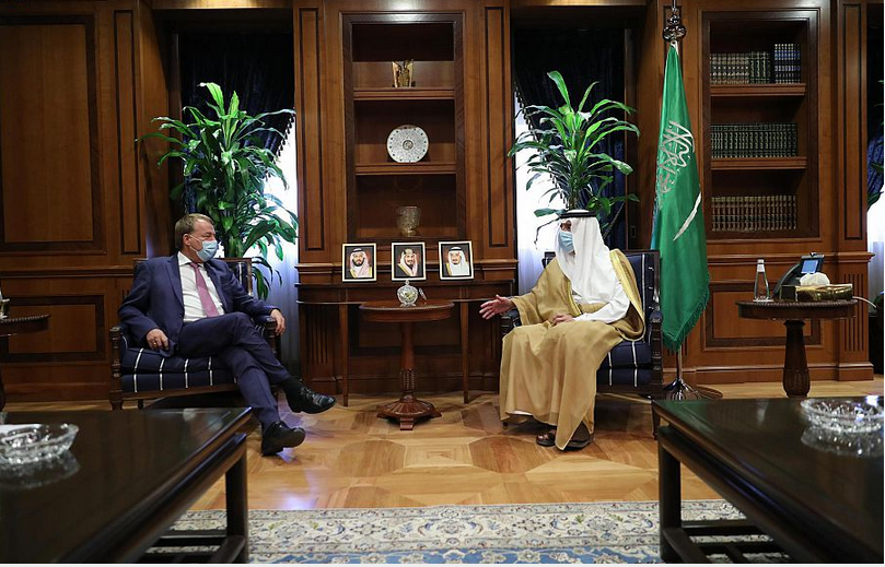 وزير الدولة للشؤون الخارجية يستقبل السفير الألماني