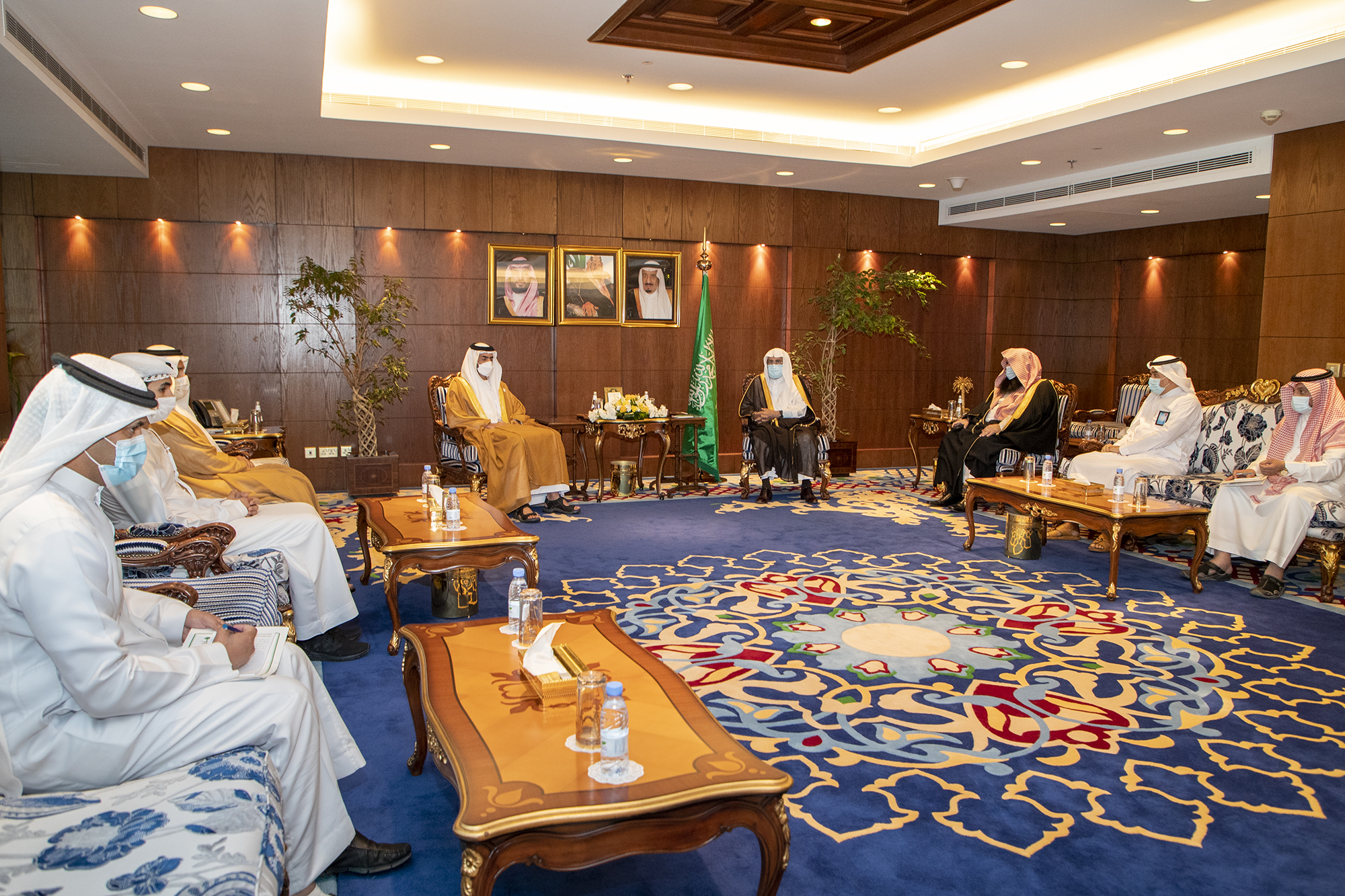  الشؤون الإسلامية يستقبل سفير الإمارات _(1)_