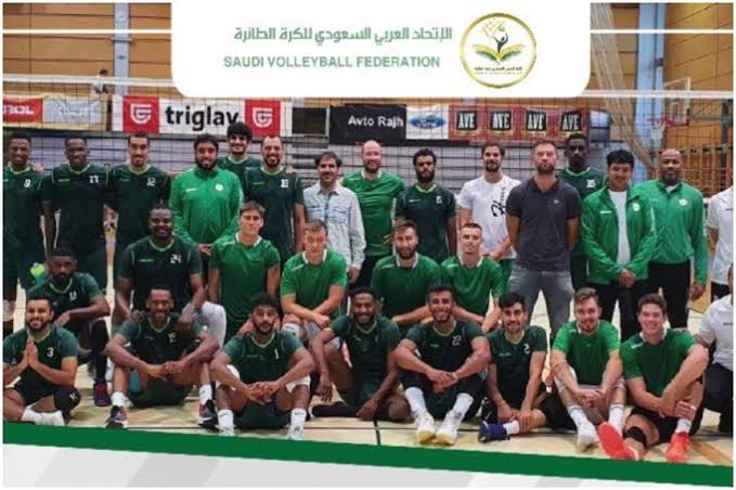 أخضر الطائرة يكثف استعداداته في معسكر سلوفينيا