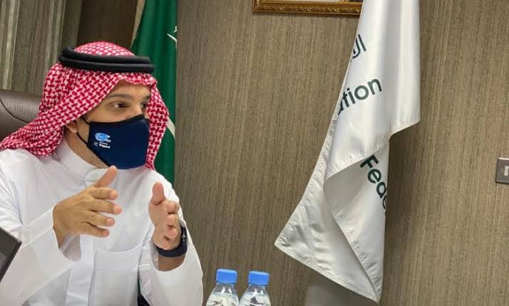 نائب رئيس اتحاد التنس يجتمع بالمدير التنفيذي ومنسوبي الاتحاد ويناقش الخطط المستقبلية