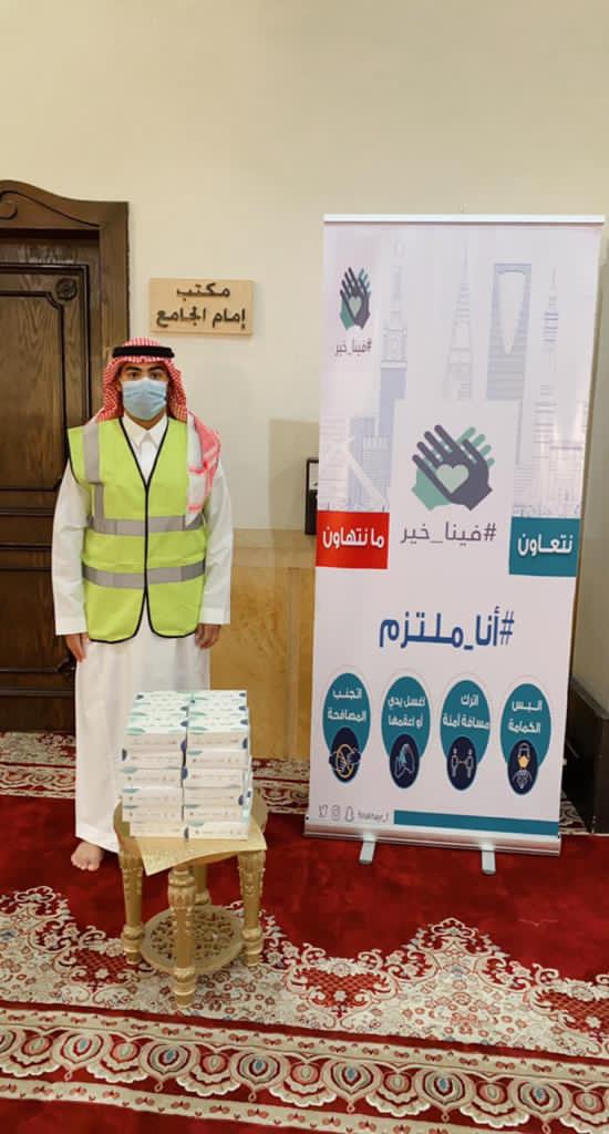مبادرة فينا خير توزع وجبات افطار صائم وحقائب توعوية