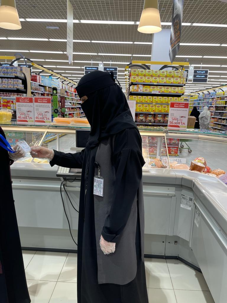 أمانة منطقة حائل تنفذ أكثر من ٣١ ألف جولة رقابية للتأكد من تطبيق الاجراءات الاحترازية والصحية