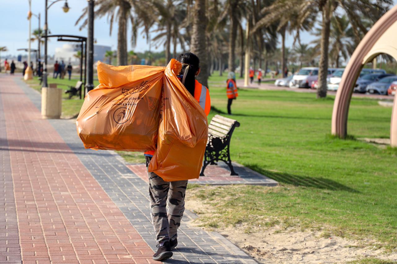 أمانة الشرقية: استمرار حملة " شيل كيستك ونظف ديرتك " تحت عنوان " إجازة نظيفة " بمشاركة أكثر من 30 ألف متطوع ومتطوعة