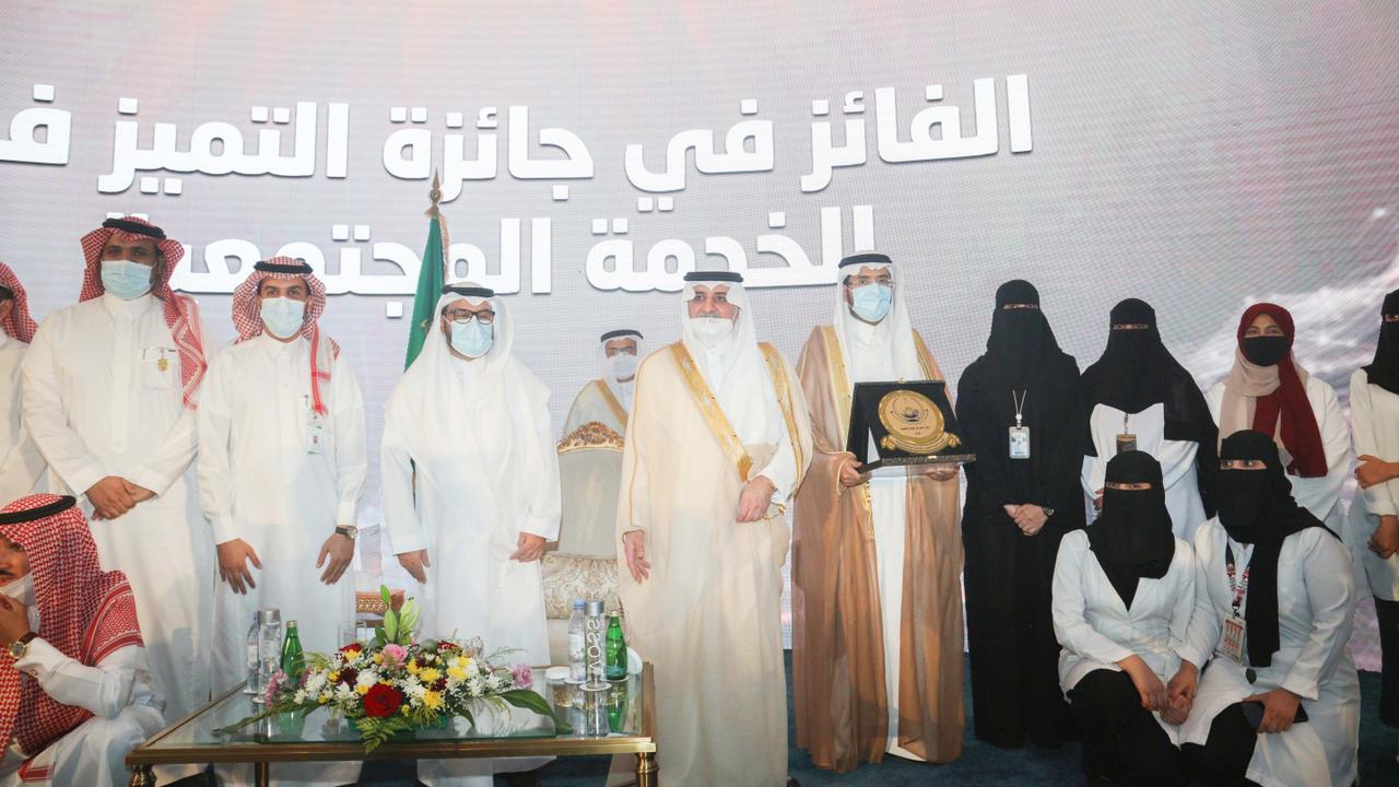 أمير تبوك يرعى جائزة سموه للتفوق العلمي والتميُّز في عامها الـ 34