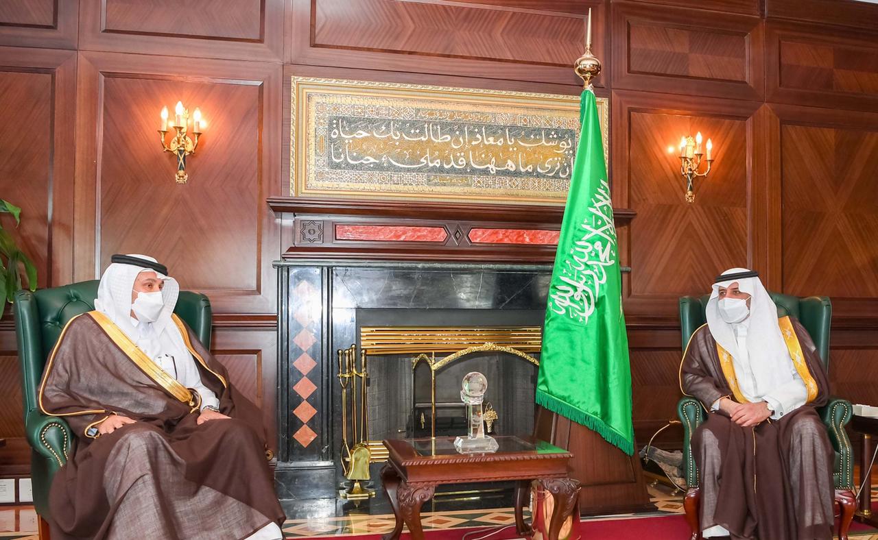  سمو أمير تبوك يستقبل وزير النقل والخدمات اللوجستية