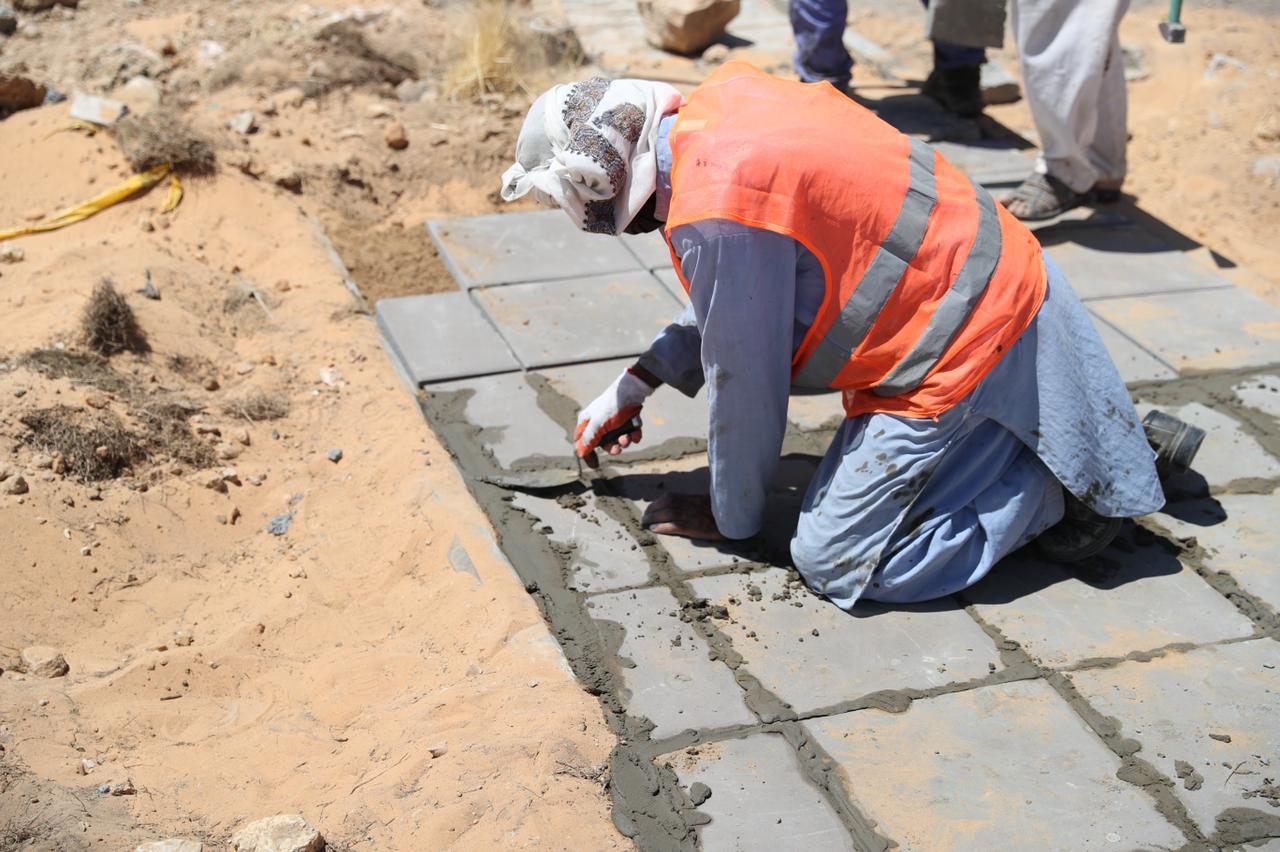 أمانة الجوف تنهي معالجة 371 ألف متر مربع من حفر الشوارع والطرق والأرصفة لمعالجة التشوه البصري