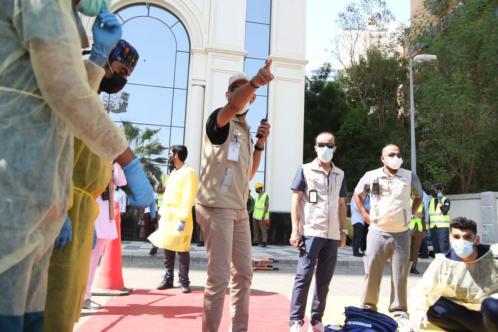 حريق يجلي نزلاء فندق بمكة المكرمة