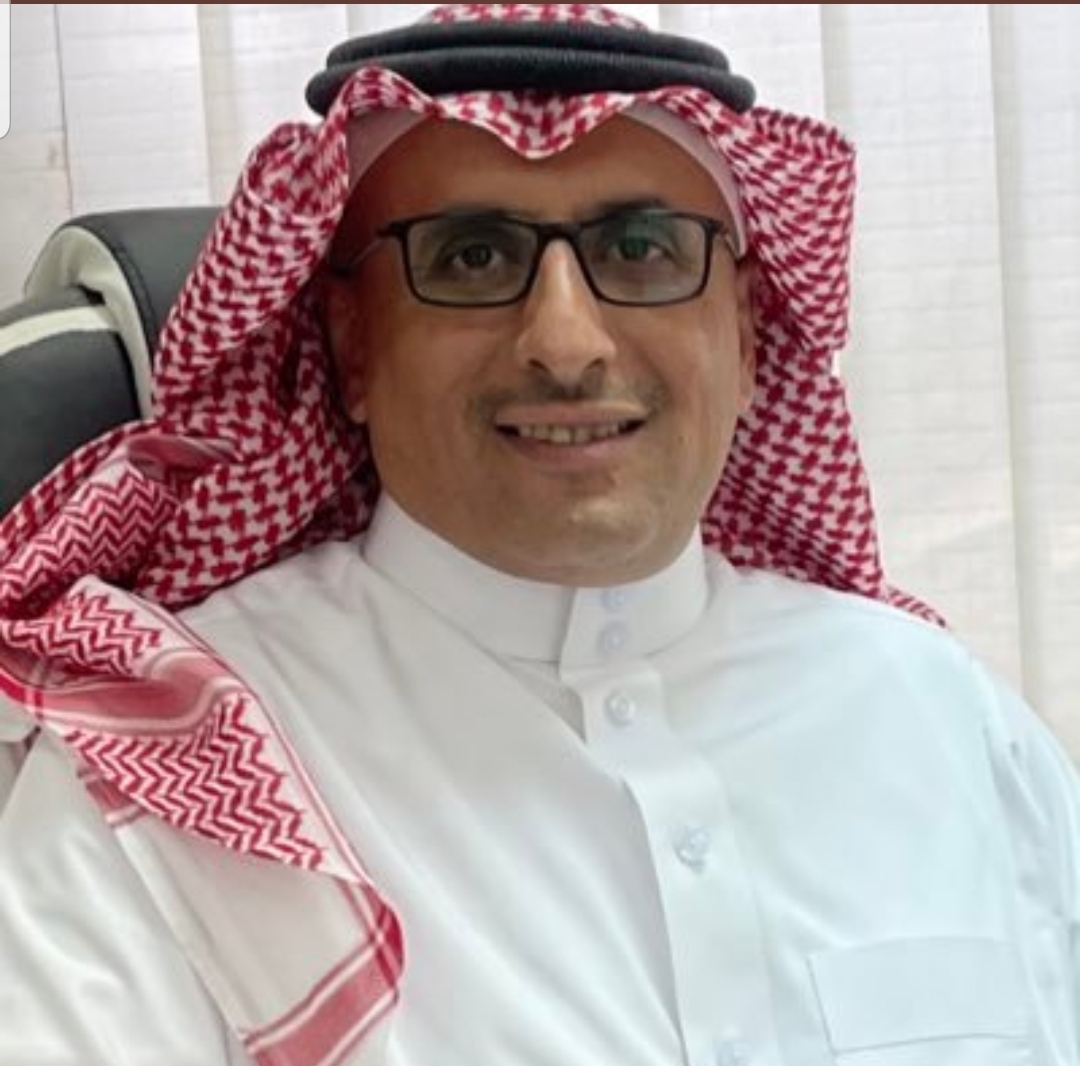 عميد الكلية التقنية بأبها يرفع التهاني لخادم الحرمين الشريفين بمناسبة الذكرى السابعة للبيعة