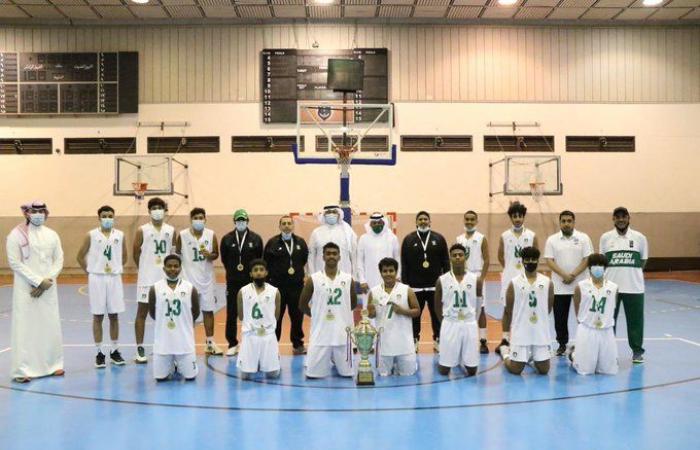 سلة الأهلي تتوج ببطولة دوري الناشئين