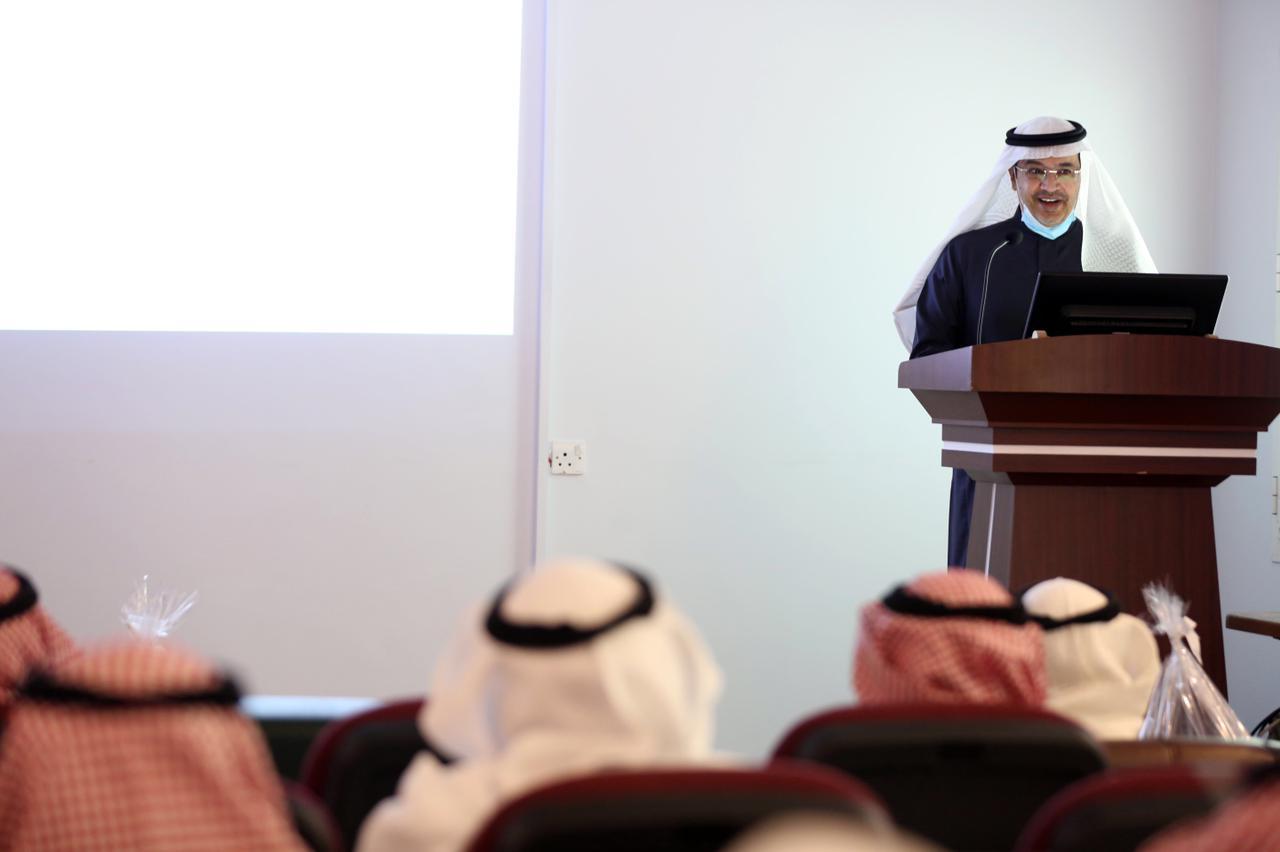 لقاء يجمع مدراء مستشفيات الوادي والسليل والافلاج مع قيادات تجمع الرياض الأول