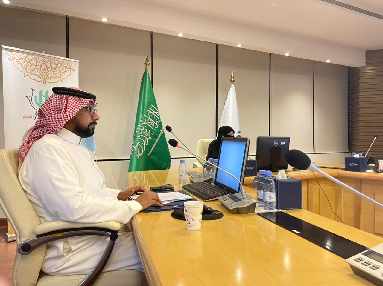 مجلس إدارة جمعية كبار السن..يعقد اجتماعه الأول  بقرارات إدارية ويقر عدداً من المبادرات