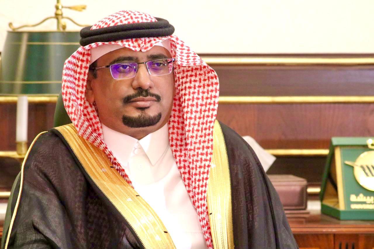 رئيس جامعة بيشة يهنئ القيادة الرشيدة والشعب السعودي بمناسبة ذكرى البيعة