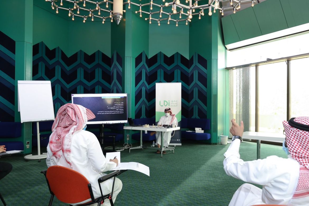 معهد إعداد القادة يطوُّر الرياضيين بـ17 برنامجاً تدريبياً خلال شهر فبراير