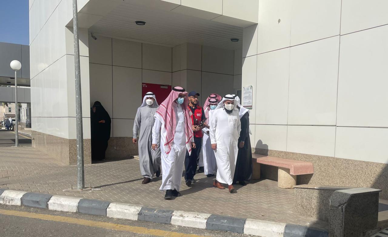 تعاون مشترك يجمع " صحة تبوك والهلال الاحمر "  لنقل المرضى الذين يحتاجون إلى قسطرة قلبية