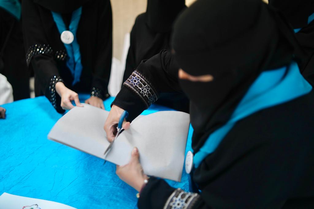 فرقة كشفية نسائيه بفرع وزارة الرياضة بمنطقة جازان