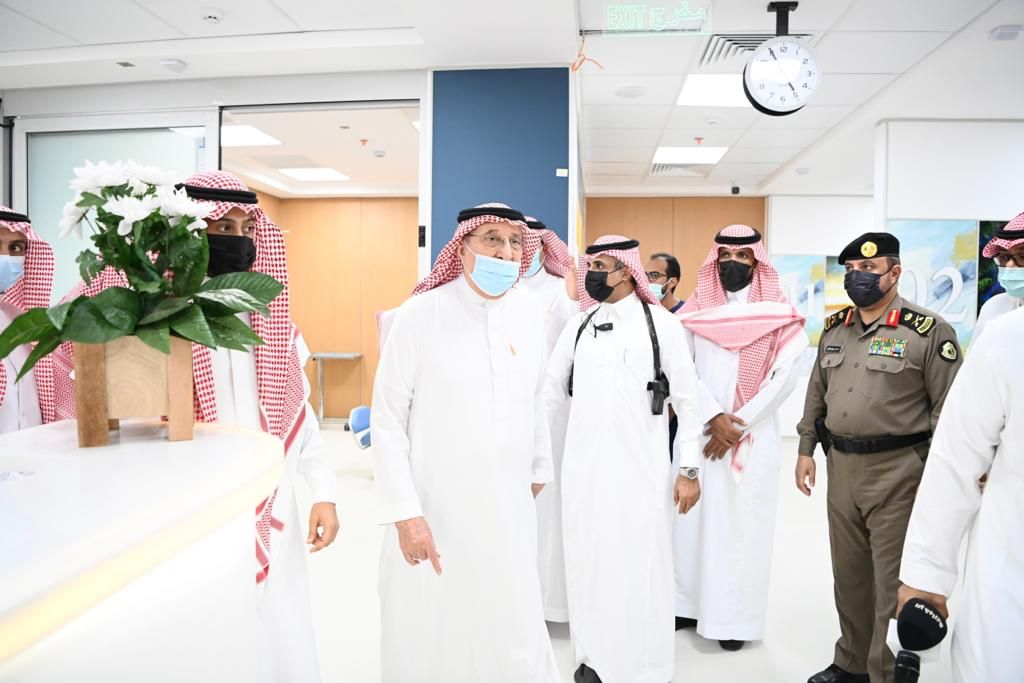 سمو أمير منطقة جازان يفتتح مركز الغسيل الكلوي بمستشفى ضمد العام