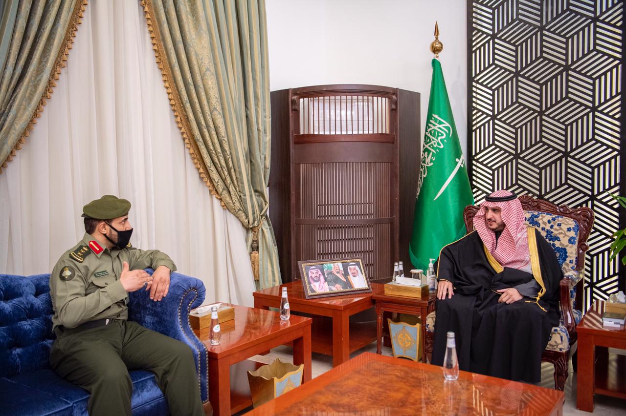 أمير منطقة الجوف يستقبل مدير جوازات المنطقة المعين حديثا