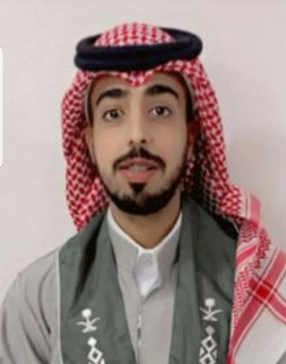 أ.أحمد جابر يتلقى التهاني بتخرج ابنه فارس من كلية الحاسب بجامعة الملك خالد
