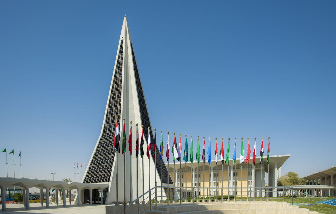 60 بحثًا علميًا أصدرتها جامعة نايف العربية خلال 2021م