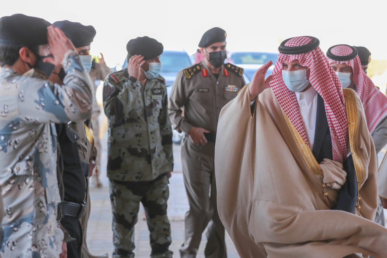 أمير الشرقية يشرف حفل أهالي حفر الباطن ويدشن عدد من المشاريع التنموية